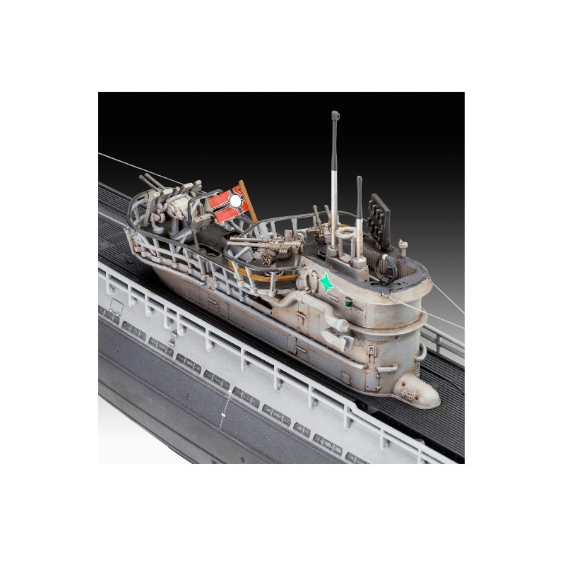 Sous-marin allemand Type IX C/40 U190 1/144 - Revell