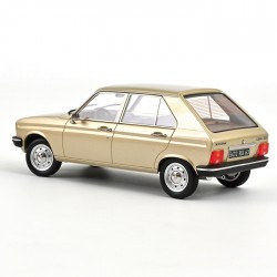 Peugeot 104 GR 1981 Beige métallisé 1/18 - Norev